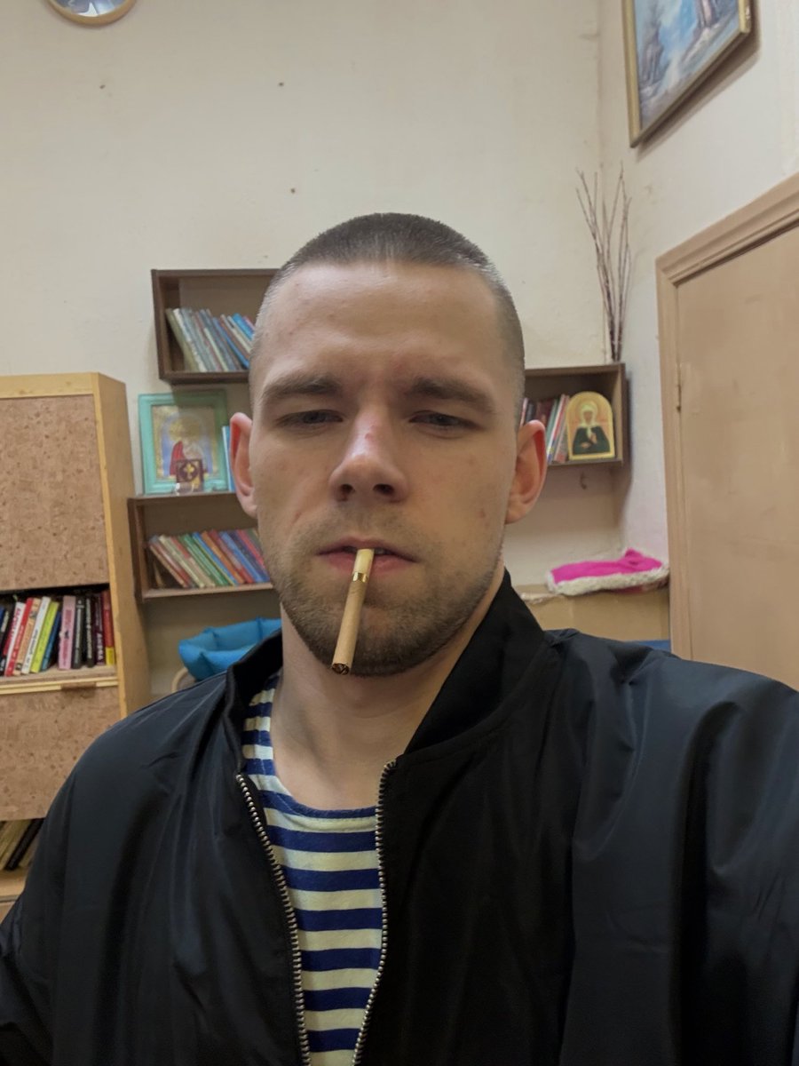 blyachonapisat's tweet photo. Айс, айс-айс бейби https://t.co/6UV9ooua1M