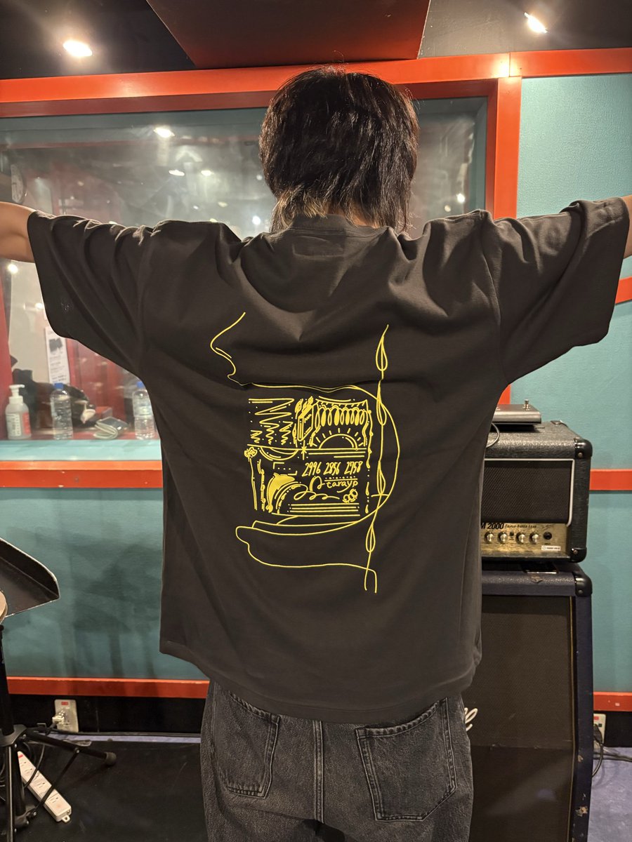 guitar0704Marcy's tweet photo. みんな！！
LIVERTINE AGEさんとのコラボアイテムの受注期間は9/15の23:59まで！

デザインは全てひとみがしてくれたんだけどさ、一つ一つに意味があってとても大切な物なんだー！
着心地もいいし何なら普段着でかなり着用率高い！それくらい良いのでこのチャンスをぜひ逃さないでね！ https://t.co/9SEhehiqAn