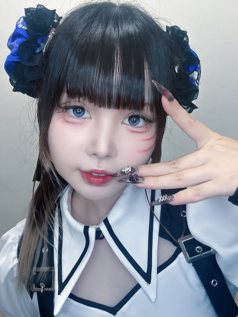 cn_kzmc's tweet photo. 🧬𝕝𝕠𝕘𝕚𝕟🧬

卒業は終わりじゃない
これからも仲間だから

ずっと 永遠に一緒だよ
 #ホワイトバース
18-23 https://t.co/dJER8PbZyh