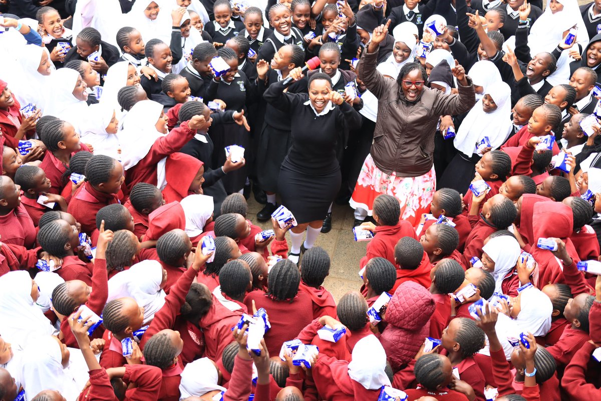 MillicentOmanga's tweet photo. Through Omanga Care, we began Mapema at Kimathi Primary School, providing sanitary towels and restoring dignity—one girl at a time.

As a Nairobi Woman Rep aspirant, I’m choosing action over promises.

#MaMaMiradi #mamanairobi #OmangaCares #BilaOmangaBlanda https://t.co/Ss4lD5cTrQ