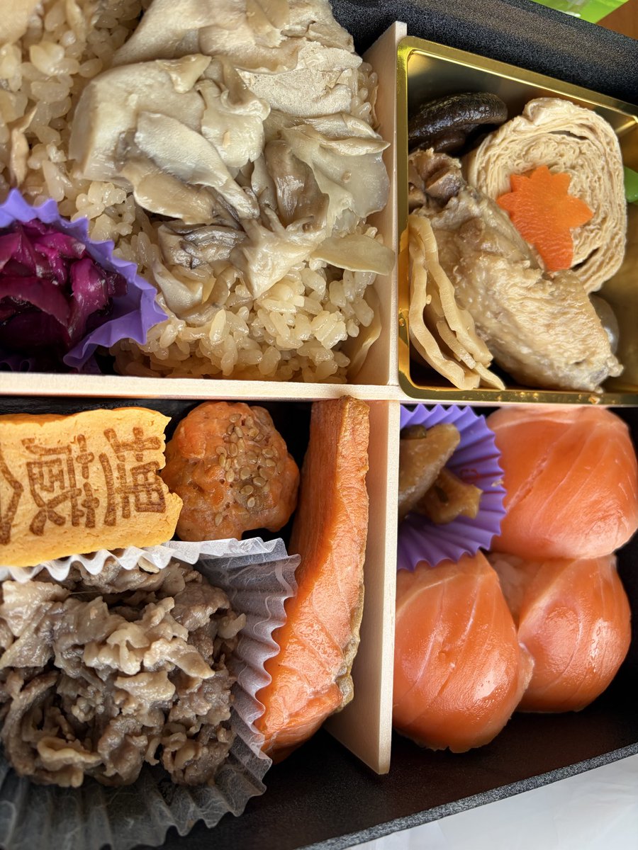 Vargonuet28's tweet photo. ご飯もお風呂も良かったー！
また明日から現実に逆戻りだ…😭😭😭

次の楽しみまでお仕事頑張ろう… https://t.co/SnYq3Q9EpO
