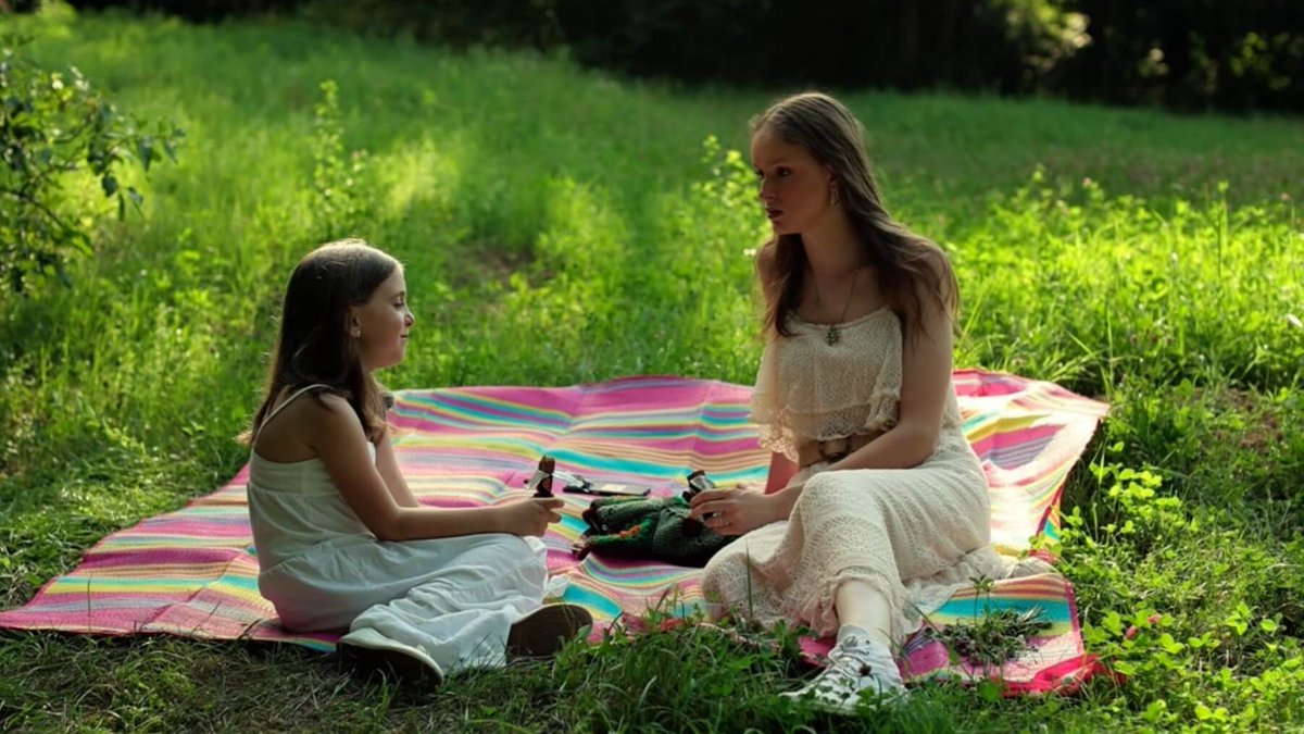 ShortoftheMonth's tweet photo. Featured Short Film: Little Angel

At the end of summer, Maya, a teenage girl who has just graduated from high school, rememb…

Watch Little Angel and vote: https://t.co/EuXGzQGDIe

#ShortFilm #SupportIndieFilm https://t.co/A3WpJugFGN