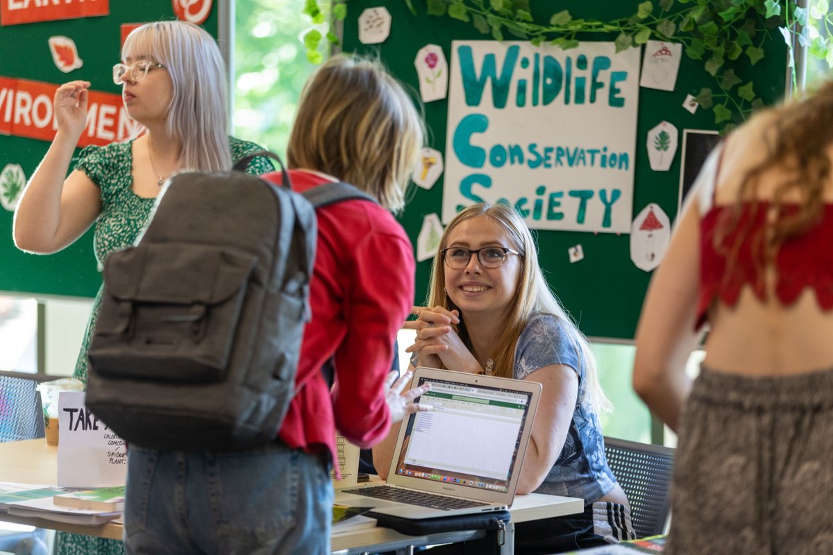 StirUni's tweet photo. Keen to join a club or society? 🎾 
 
Head to our societies fayre from 12pm until 4pm today and get a taste of everything we have to offer. 

Find out more about our welcome events here 👉https://t.co/KW1ckI8Y5l https://t.co/oHudteLOkw