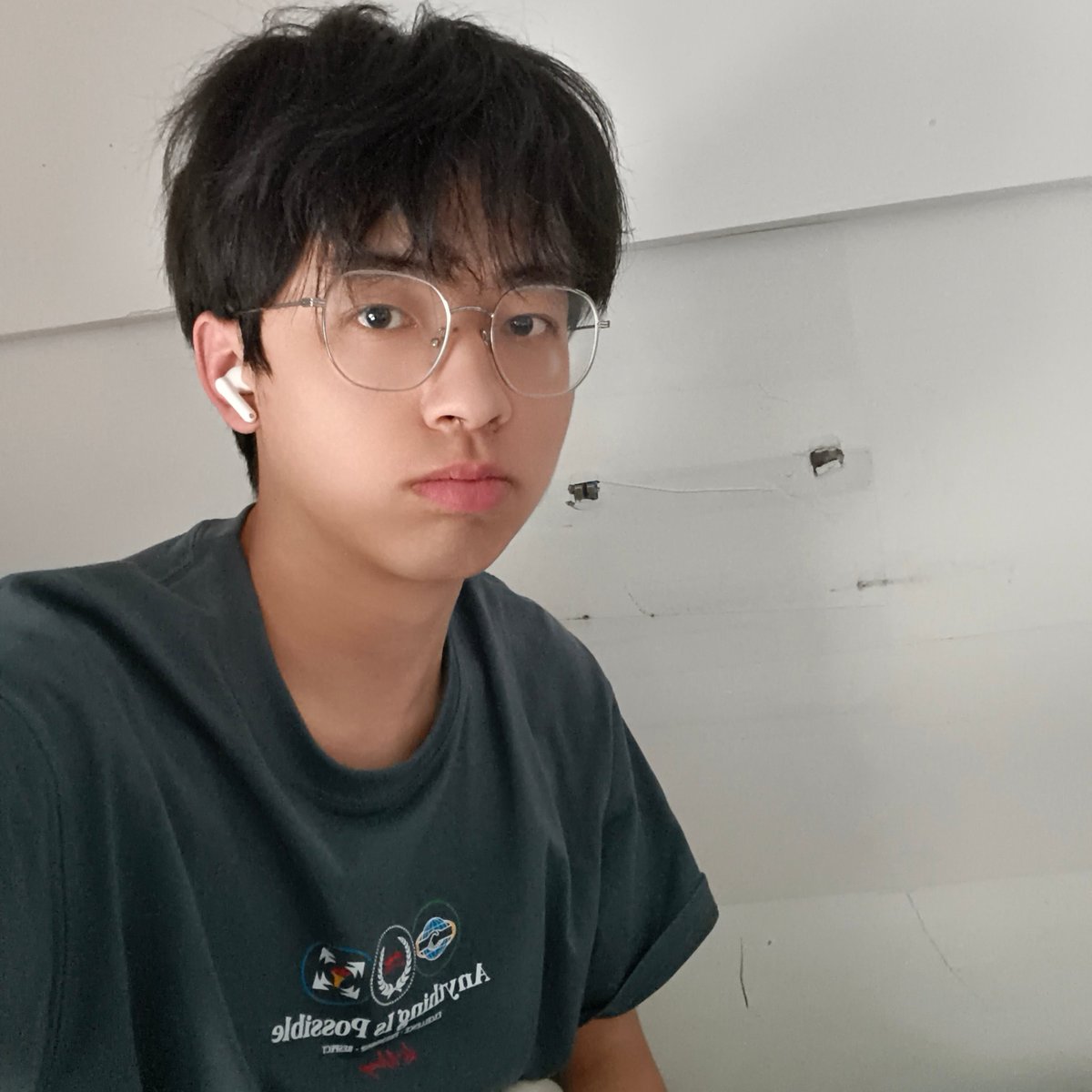 XUNpromax's tweet photo. 人前vs人后 #反差 #无脑 #恶堕 https://t.co/cPtQboR1Ez