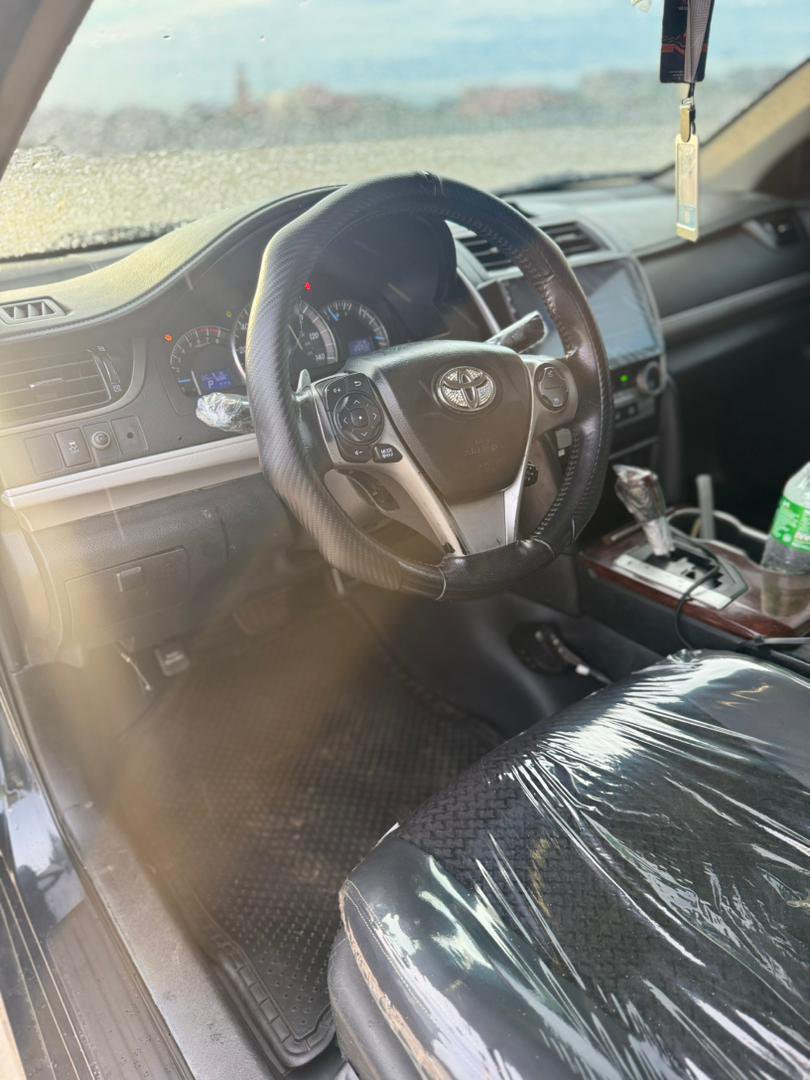 Lean_Autos's tweet photo. 2013 TOYOTA CAMRY SE (4plugs)
REGISTERED
First body
Highest Grade
Full options

Reverse Cam
Android screen
Rare mirror reverse
Front &amp; back cam recorder
Engine💯
Chilling AC
Everything is intact

🏷️ N11 Million Firm
📍 Awka, Anambra

☎️  https://t.co/tJnLCTXYsu https://t.co/AME039lOyv