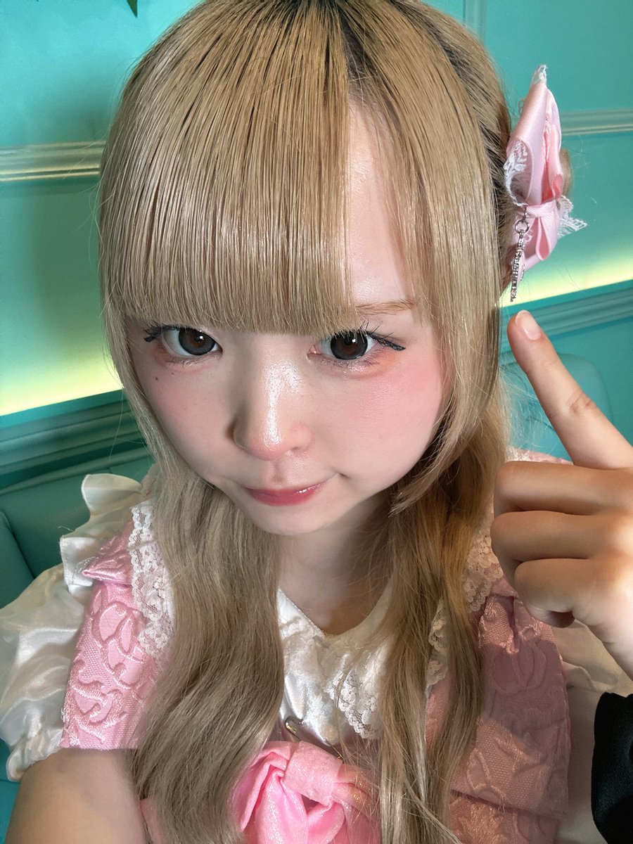 misa_MYh's tweet photo. いんしてます🖤可愛くしたのできて(♡>艸<) #大須コンカフェ #コンカフェ https://t.co/nFouPlUp0L