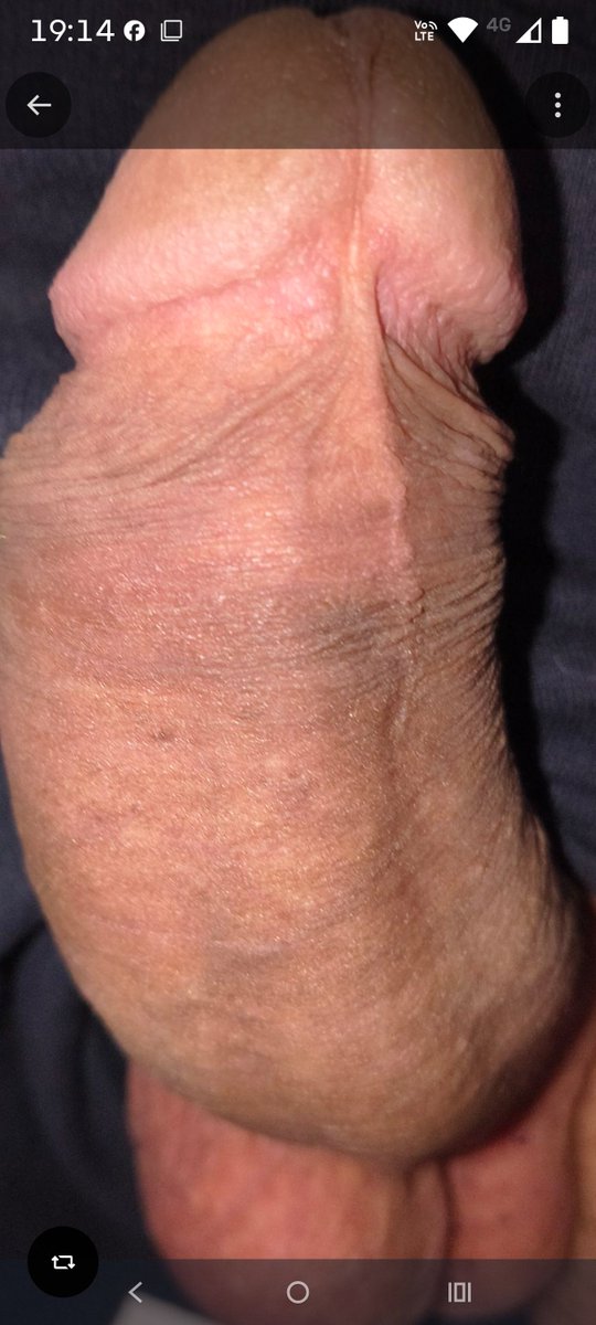 dinulescur56022's tweet photo. @darklivvx Sexy !🔥🔥🔥😋😋😋 https://t.co/k6y2cfav2W