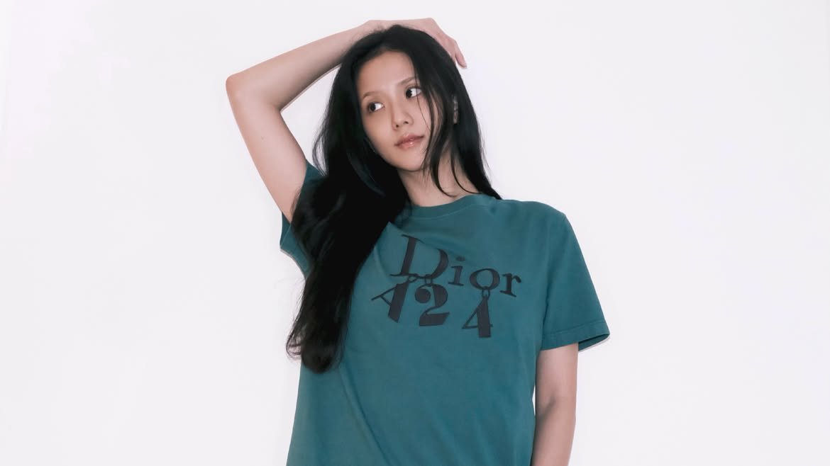 PopJisooo's tweet photo. JISOO 🔥 https://t.co/fN9cfqSROm