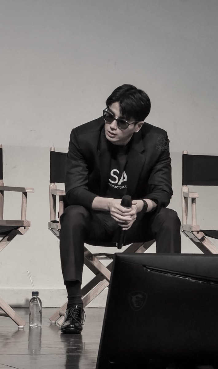 hunji1852's tweet photo. หล่อจนใจเจ็บ🤭คนเก่งของพ้มม🍀 
#nonkul 
#นนกุล 
#nonkulofficial 
#TOSAA https://t.co/Paqg7n1Jl4