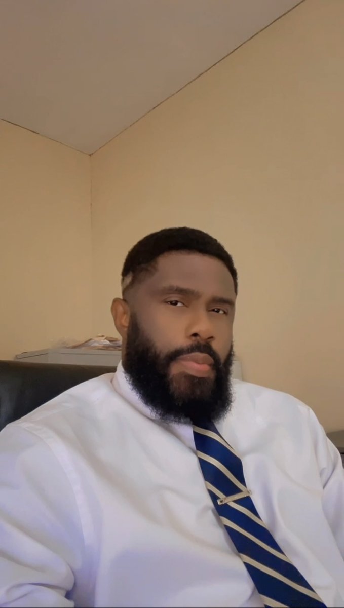 binang_joe's tweet photo. @yabaleftonline You will chase me . I am not a traditional man https://t.co/hK0z5Q8mvX