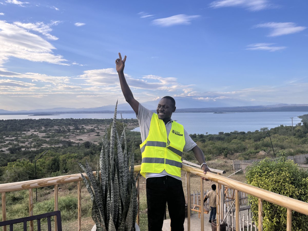 RonnieMc79924's tweet photo. #OpenParksdays are soon to reach
25th to 27th Sept,everyone is welcomed to find out,&explore the beauty of uganda's leading beautiful destination
@acacia is waiting for you,they have nice services for U, accommodations,viewing of beautiful lakes,wild animals..
#ExploreKasese https://t.co/eis0ztMpwB