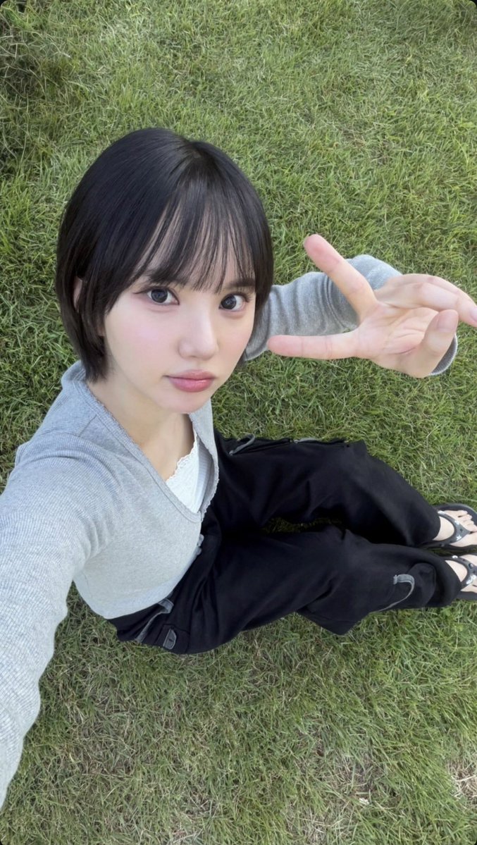 eunha_face's tweet photo. https://t.co/IO7juTzP30