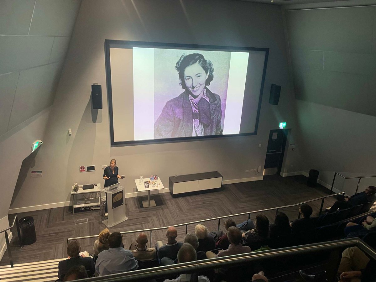 BofBBunker's tweet photo. 🌍️ Explore stories of international collaboration this Saturday, as part of our BB86 Speaker Series!

10:30 | Paul Beaver, New Zealand
11:30 | Brigadier General Fry, Ireland
13:00 | Mike Peters, USA
14:00 | Colin Douglas, Caribbean

🎟️Book your tickets: https://t.co/M7s0j7Qwsi https://t.co/akdw51BgPM
