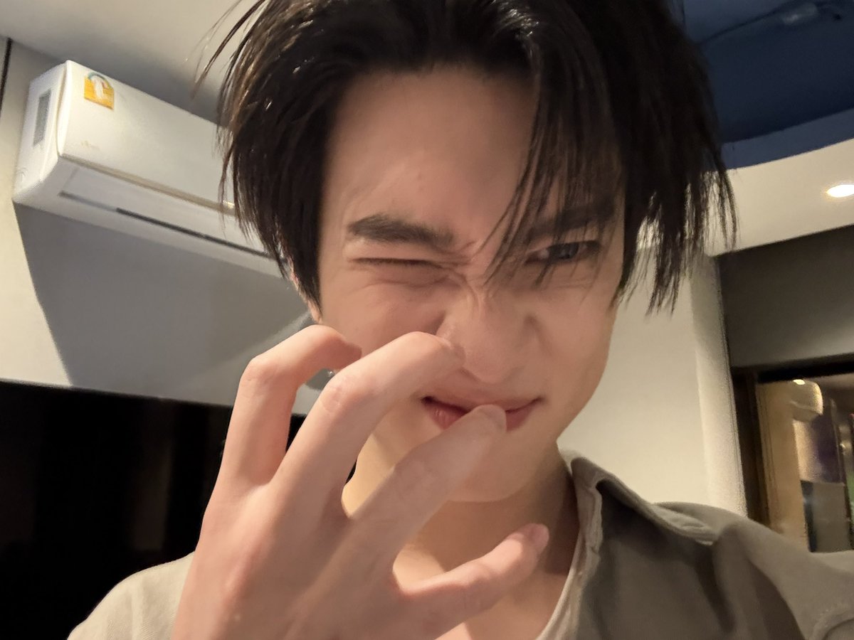 aston_lv's tweet photo. น่ารักมากกกกก https://t.co/qaAqi8fVQn