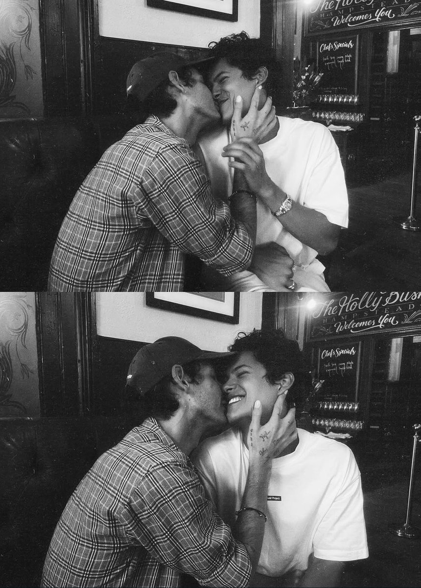 ughtoni's tweet photo. beautiful things happen when omar rudberg and damon baker are together https://t.co/izcPJlTbwa