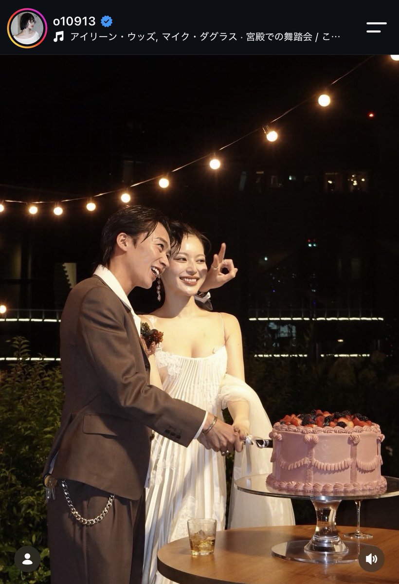 oeufoeufffff's tweet photo. 私は山崎江莉さんご夫妻の結婚式やウェディングフォトが素敵すぎて、、一生見とれてしまいます、、😭♥️本当にセンスの塊で、オシャレで、美しくて、、、こんな素敵なウェディング前撮りや挙式、見ている側も幸せな気持ちになる😌✨ https://t.co/PEvrqsgm2l