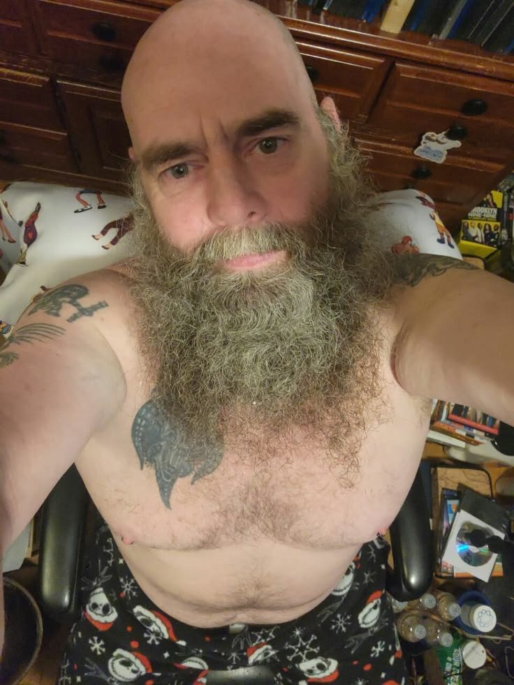 CreacionesReind's tweet photo. Hey  send this pic to my wife and her friends 🥰 https://t.co/Vh1CGeVQiu
