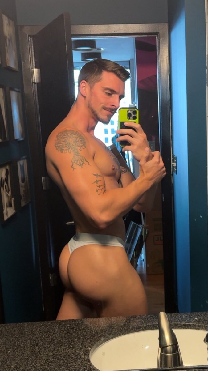 jaxx_cody's tweet photo. 😈 hi https://t.co/NJndHefQdG