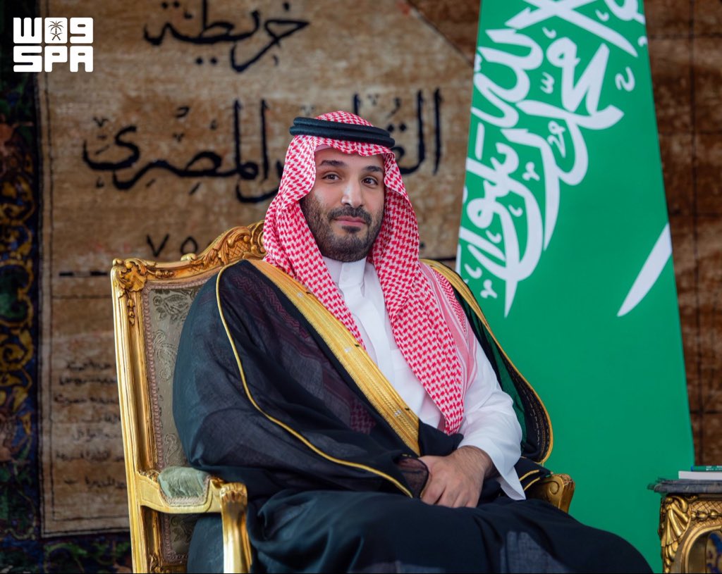 vision_mbs1's tweet photo. مثل الجبل ما شال همّ العواصيف 
تزيـده الأحـداث صبر وجـلاده https://t.co/NkxwOyLvQj