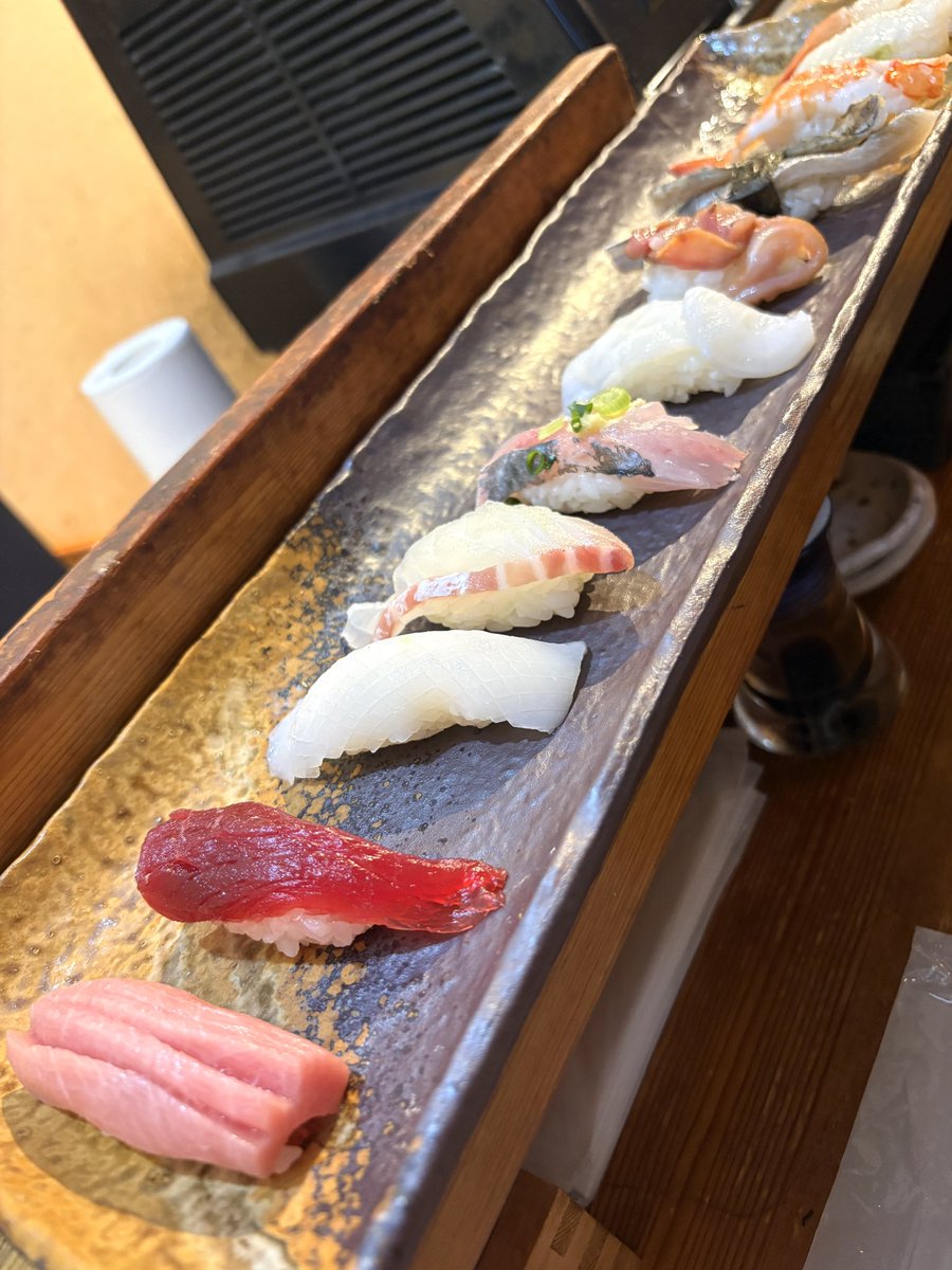 DtMlekz's tweet photo. 最高🍣 https://t.co/3FU7AtUVrq