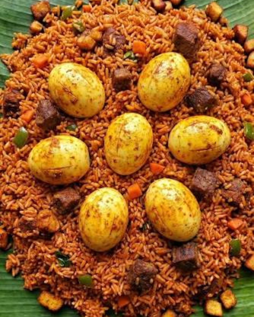 DohaGhana's tweet photo. 🍚🇬🇭 A TASTE OF GHANA

Few dishes spark as much passion and friendly debate as Ghanaian Jollof! 😋
Rich, flavourful and enjoyed across generations.

But we have one important question…
What combo makes the perfect Ghanaian Jollof? 👀👇🏾
 
🍗 Chicken or 🥩 Egg https://t.co/9pau7Dmswc