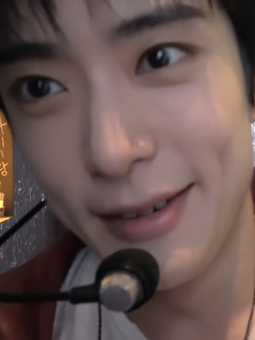 unojaehyun's tweet photo. 🥹🥹🥹🥹 https://t.co/2iPzk5CEWN