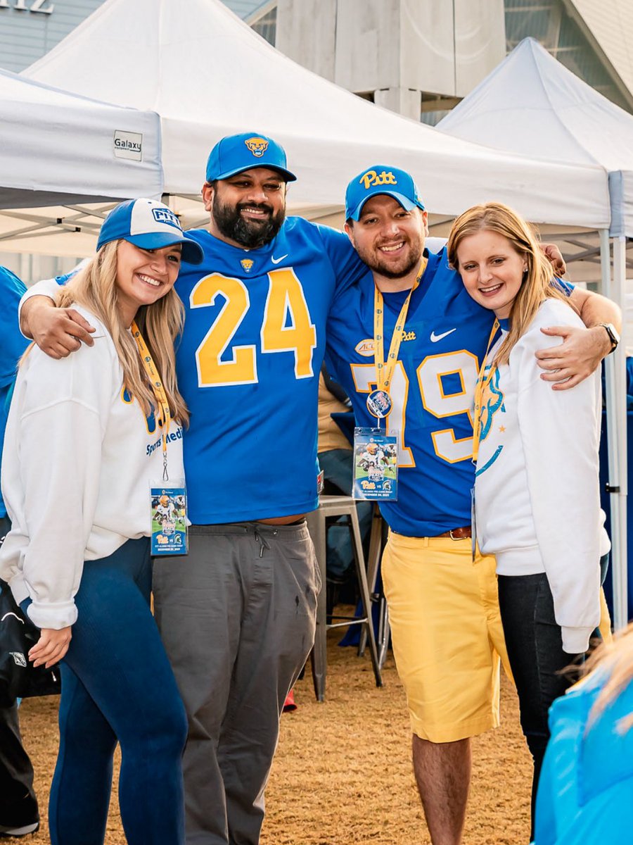 PittAlumni's tweet photo. 🏈 💙 Pitt football is better with a crowd. Pitt Alumni Regional Networks hosts Game Watches across the country throughout the season. Find one near you 👉 https://t.co/LwMRDbDHQT https://t.co/EFraJ3JOfA