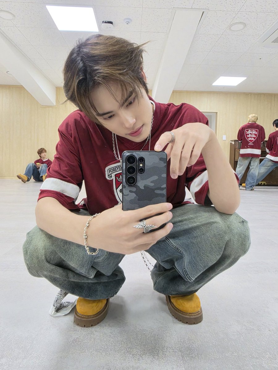 NewBeat_twt's tweet photo. [#전여여정]

영화제도 뉴비트 했다-!😋 https://t.co/KsaxcUB2C4