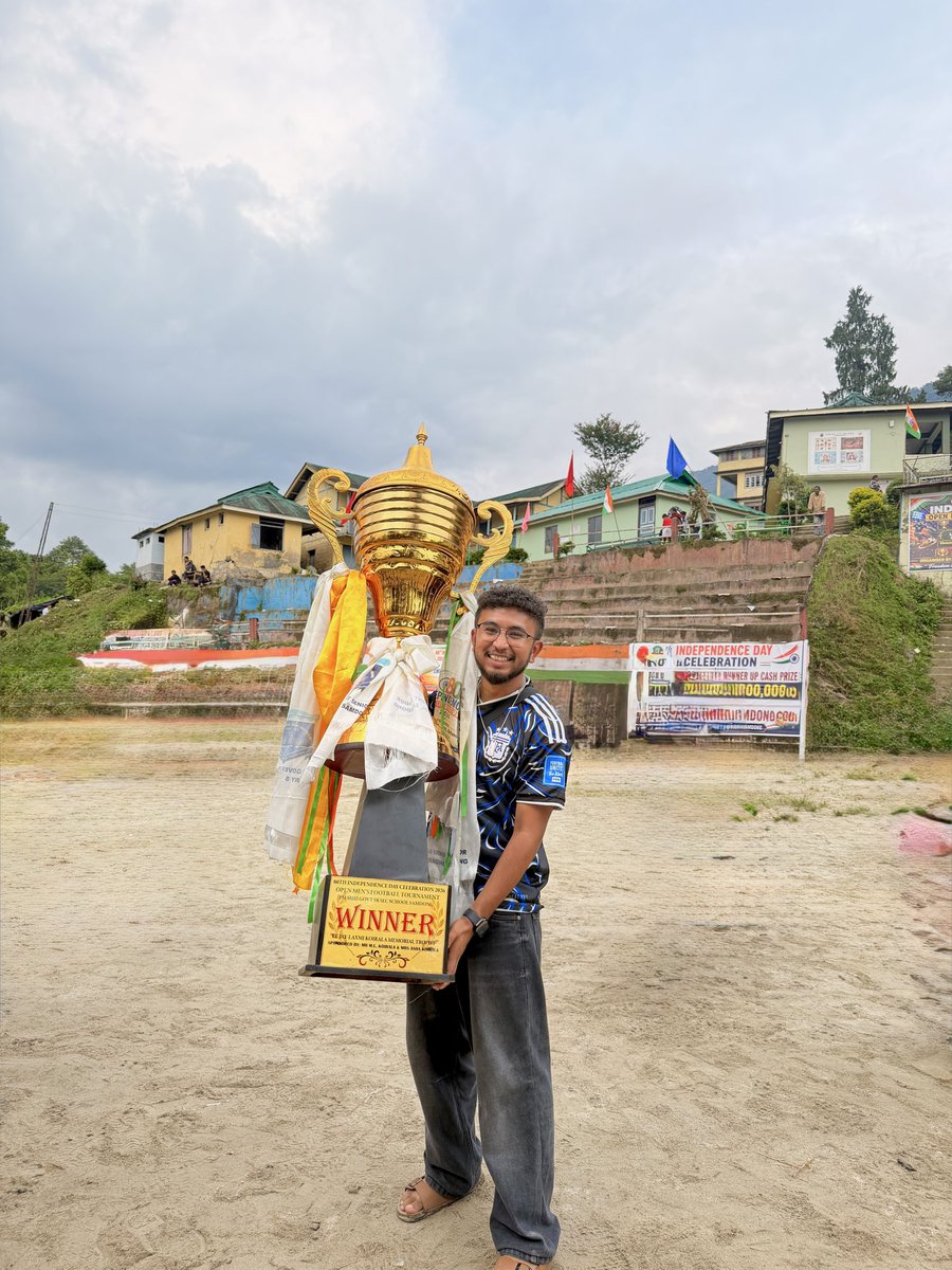 Deepenchettri9's tweet photo. A historic moment for Samdong FC.

For the first time, Samdong FC has won the 15th August Football Tournament, held in Samdong.

Proud to have supported the team through Fastest Fast Sikkim. Congratulations to the entire team — what a way to make history!

#SamdongFC #Samdong https://t.co/wm4ukQiZcY