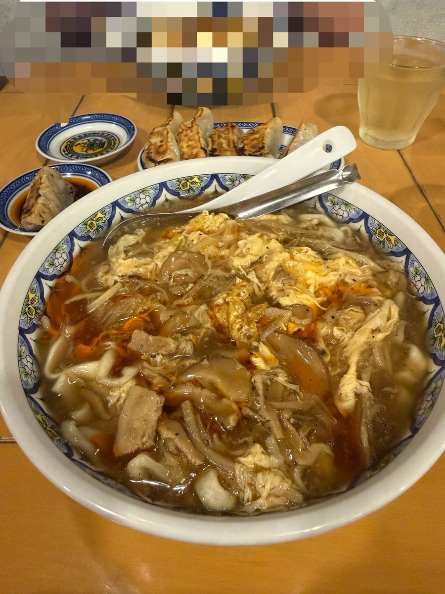 shinchan_04's tweet photo. 疲れた身体にはスーラータンメンのお酢マシマシが一番効くね！
美味しすぎて20年近くお世話になってる揚州商人のスーラータンメン！！
マジでおすすめ！！
#スーラータンメンの日26周年 https://t.co/Fl0ZcOxtZP