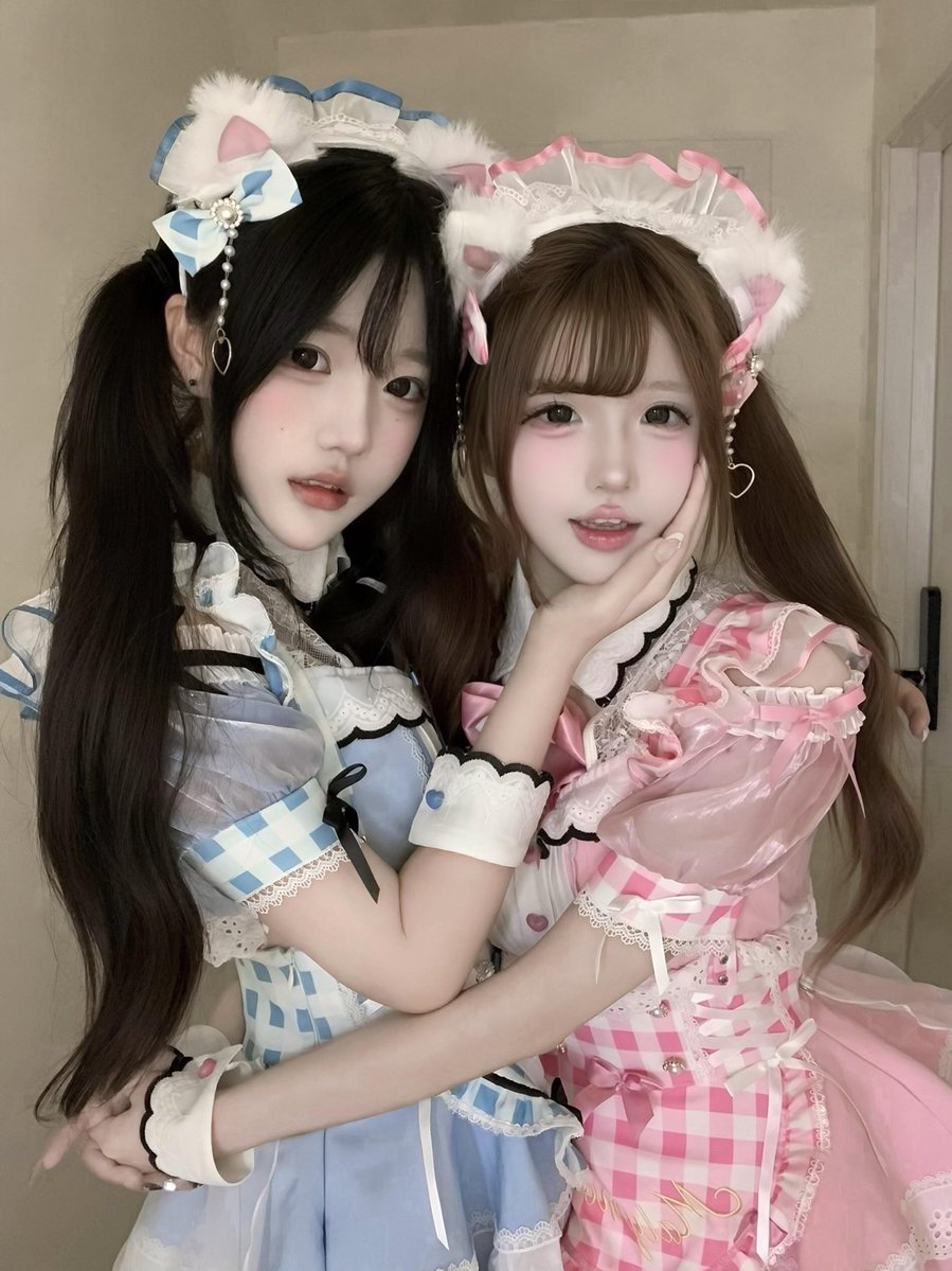 clarertafner's tweet photo. 我和闺闺真的不要🚪啊

真的给b看  不信你试试！

我真是女菩萨啊啊 https://t.co/JjVICAphGx