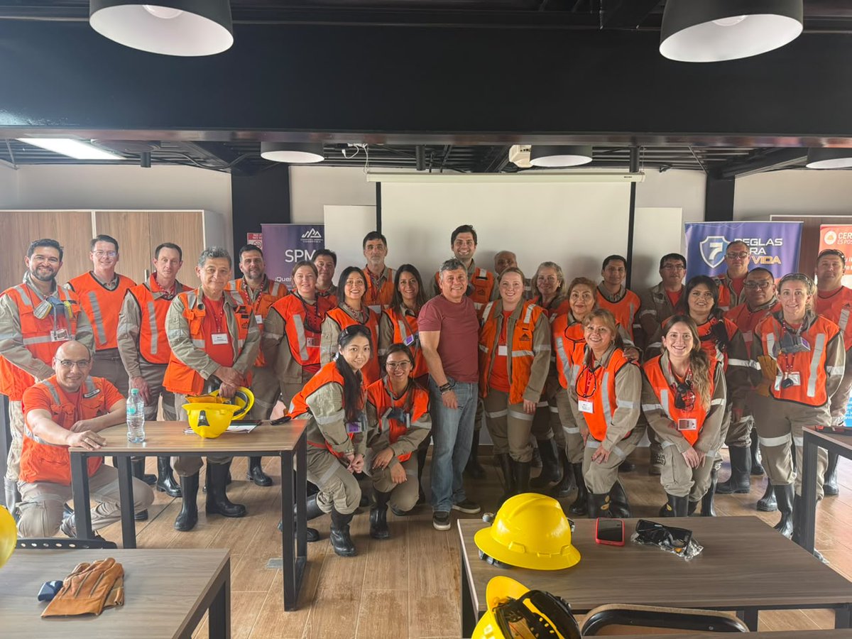 CanadaenPeru's tweet photo. #EXPOMINA2026 Nueve empresas canadienses visitaron la Minera Condestable, una importante operación de cobre para comprender mejor dónde pueden aportar valor la tecnología, la experiencia y las soluciones canadienses. ⛏️🇨🇦🇵🇪 https://t.co/fn4suYbizl