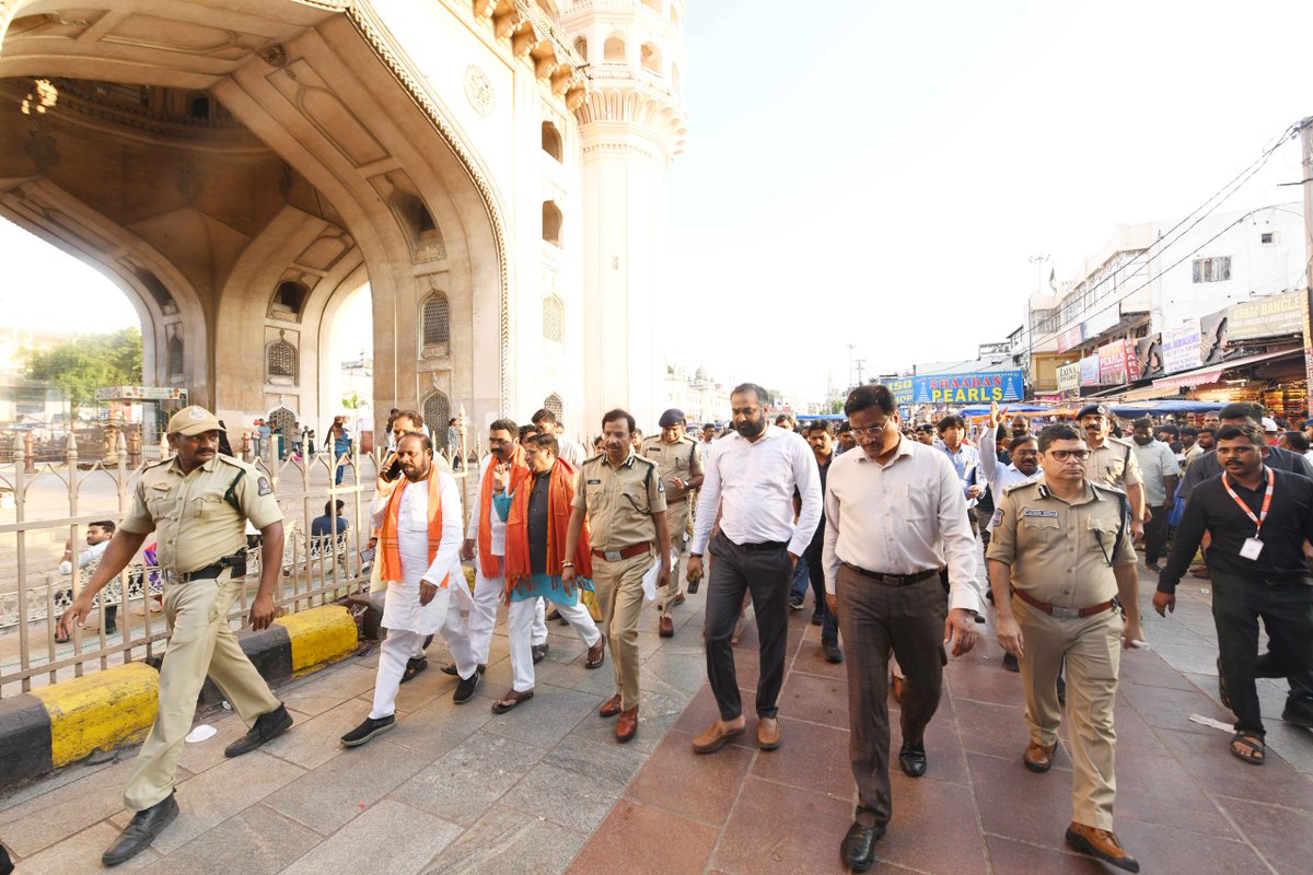 GHMCOnline's tweet photo. 🚩 Ganesh Procession Route Inspection

GHMC Commissioner Sri R. V. Karnan, IAS, HYDRAA Commissioner Sri A. V. Ranganath, IPS, Hyderabad District Collector Smt Priyanka Ala, IAS, along with City Police Commissioner Sri V. C. Sajjanar, IPS, Addl. CP (Law & Order) Sri Tafseer Iqbal, IPS, Jt. CP (Traffic) Sri Joel Davis, IPS, and other senior police officials, conducted a detailed inspection of the Ganesh procession route from Balapur to Hussain Sagar.

The officials reviewed route preparedness, traffic regulation, crowd management, safety measures, procession arrangements, and coordination among various departments to ensure the smooth and safe conduct of the festivities.

Authorities are working in close coordination to ensure that devotees can participate in the celebrations with safety, discipline and devotion, while facilitating smooth movement of traffic and maintaining public convenience.

🙏 Let’s celebrate Ganesh Navratri responsibly and peacefully, keeping safety and civic responsibility at the heart of our festivities.

#GaneshNavratri #GaneshProcession #Hyderabad #GHMC #HYDRA #HyderabadPolice #SafeCelebrations

@TelanganaCMO @IPRTelangana @jayesh_ranjan
@ZC_Charminar @CommissionrGHMC @ZC_Khairatabad @ZC_Secunderabad @ZcGolconda
@ZC_Charminar @ZC_RAJNGR @ZC_Shamshabad