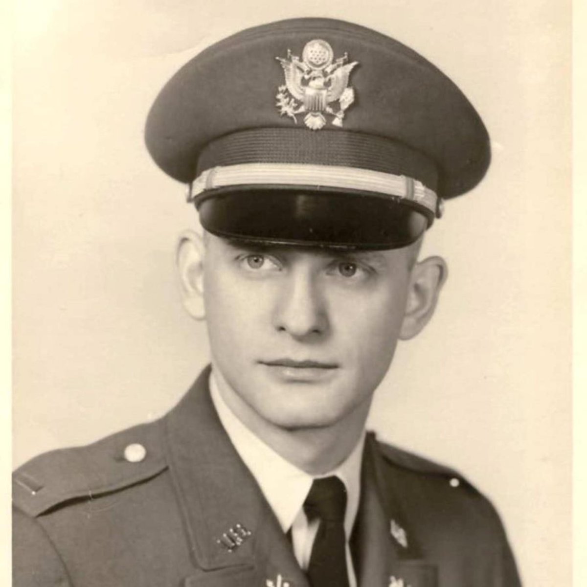 PONYbbsb's tweet photo. It is with heavy hearts that we report the passing of one of the first Pony League World Series players, John S. Perry.

https://t.co/E89bLk8Qap https://t.co/seZPLoxTvp