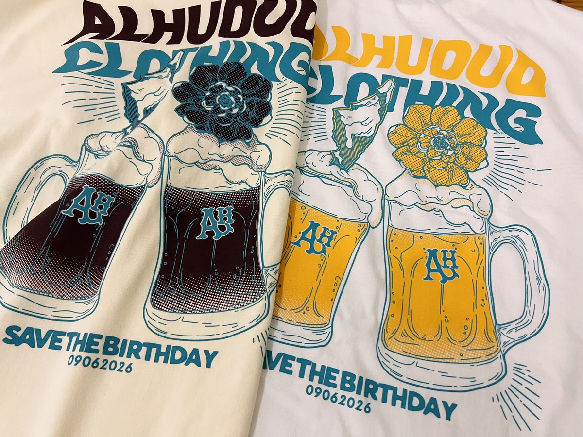 ALHUDUDclothing's tweet photo. [入荷情報]

AL HUDUD
セブザバコラボ「BEER」TEE

かなり僅かですがウェブにアップしました！
お早めに🛒🔥

🟡LAGER BEER
M:2　XL:1　XXL:1
⚫️BLACK BEER
M:2　XXL:1

また山の麓で乾杯しよう！

---Web Store
https://t.co/7lG0cxXtkR https://t.co/VlOQWkNwuN