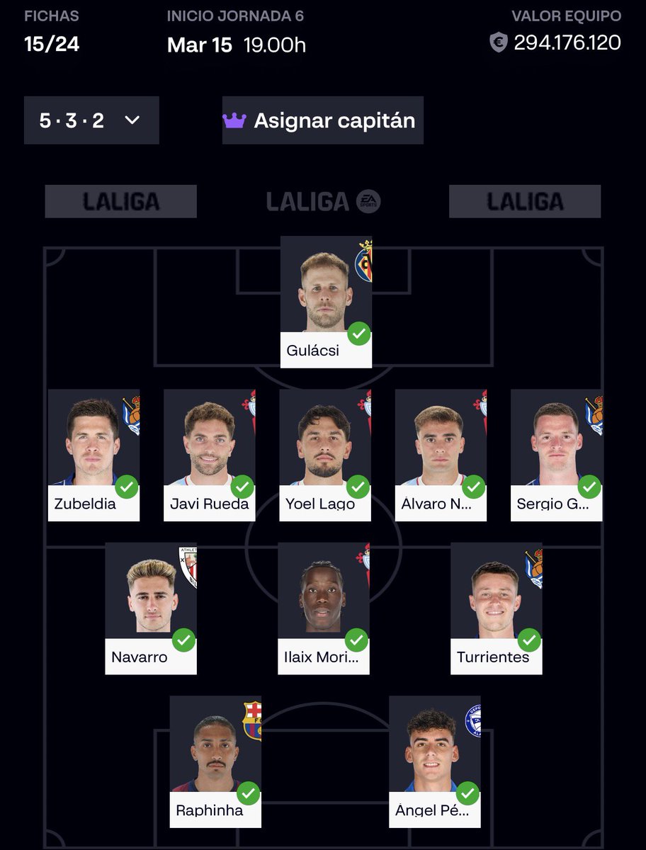 mariofc4's tweet photo. @hugoofantasy @AnaliticaLaLiga @DonQuijoteDeLaC Así? Camello y Boyé banquillo
Y de medio M. Román que tiene 4 puntos, pero me la juego con Navarro con la lesión de Williams, a ver si mete o asiste https://t.co/u6YPX3d1f9