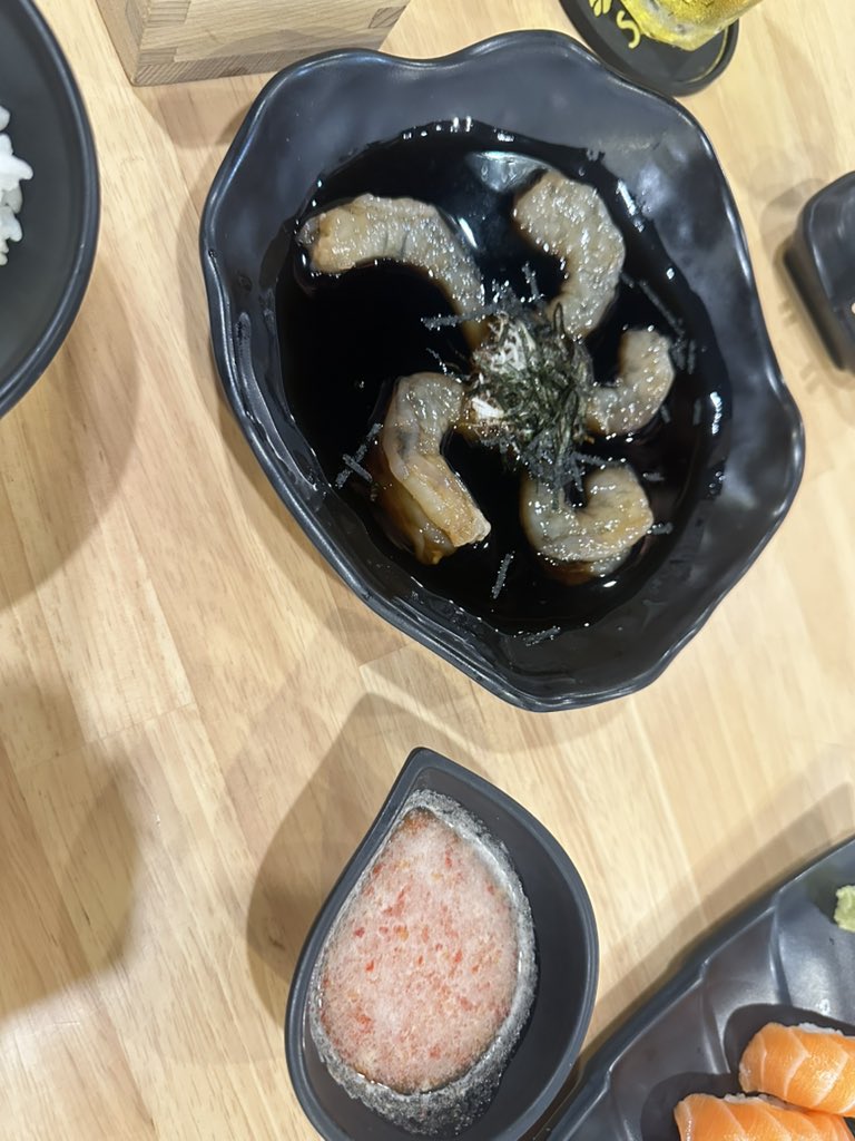 s_usanha15rrizi's tweet photo. 🙏🏻ขอบคุณนะคร๊า 🙏🏻ผู้ใหญ่ใจดี 
🍣🍙🫔🍱🥟🍘🦪🍚
#sashimi สาขา นราธิวาส 🤤 https://t.co/ofvnwBCdJ0