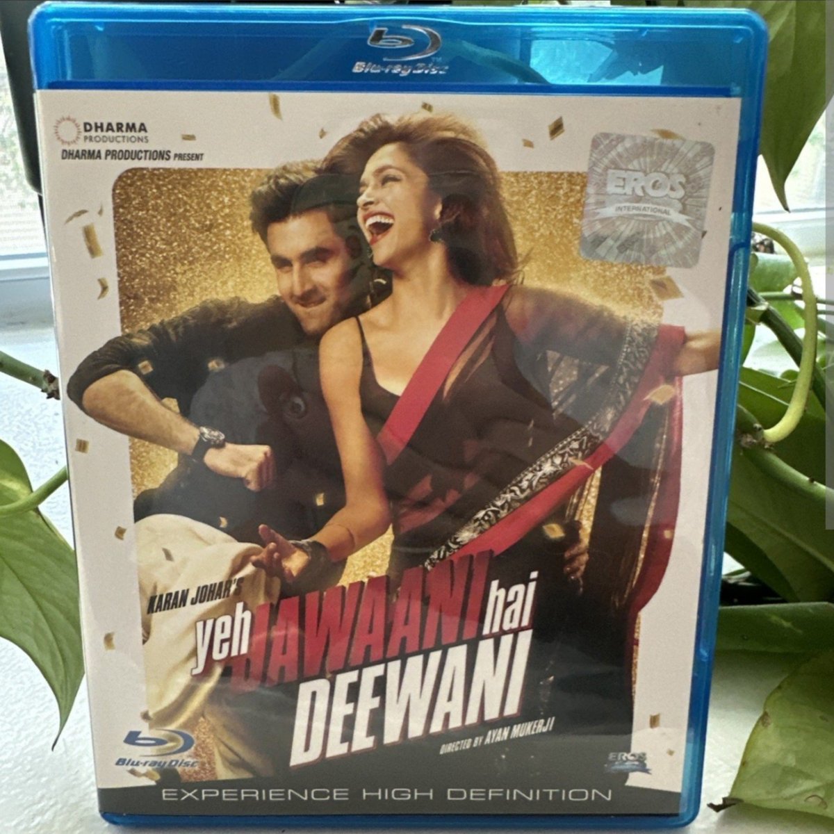 Dilli_Wala_BF's tweet photo. I have YJHD on DVD. https://t.co/oiJITkf5qV
