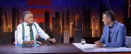 Salvaeulogio's tweet photo. ¿Que os pareció la entrevista de Pedro Sánchez al Gran Wyoming? https://t.co/JC3By6PUni