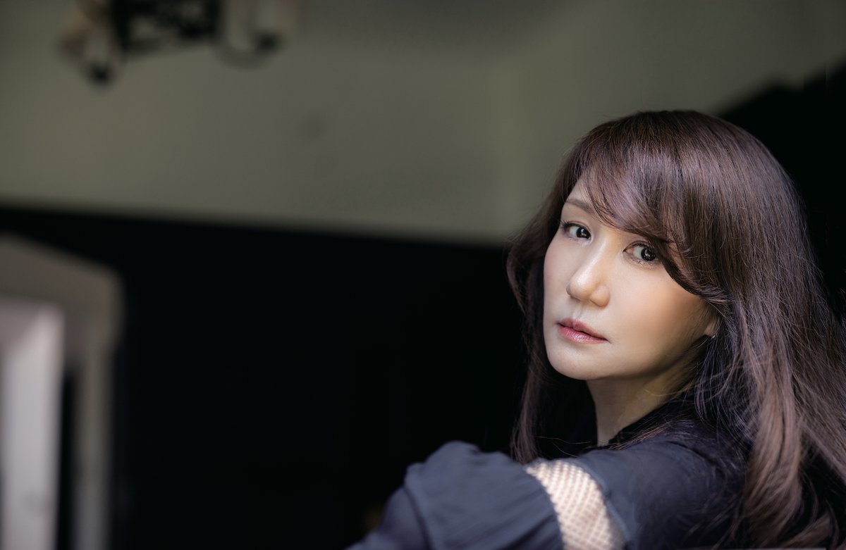 realsoundjp's tweet photo. ══ 特集：浜田麻里 インタビュー ══

📎https://t.co/eDN7tJ9GHM

蓄積された“内なるエネルギー”の具現化
創造性を深めた濃密な10年の軌跡、『INCLINATION Ⅳ』を語る

@marihd_official #浜田麻里 #Mari_Hamada https://t.co/G2ccIvnI3o