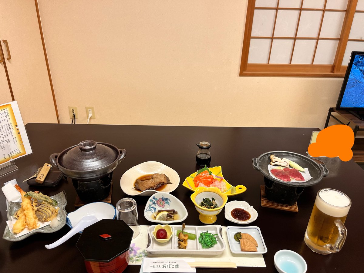 night_2000gt's tweet photo. 海のある町は魚が新鮮で
美味しい！

大変美味しく頂きました😋

２日で8湯…
今日はあと2回入湯予定♨️
明日の早朝に１湯

硫黄の神様
硫黄神がワイの味方😅

独り言です🙇‍♂️ https://t.co/QtB0Pdx5K9