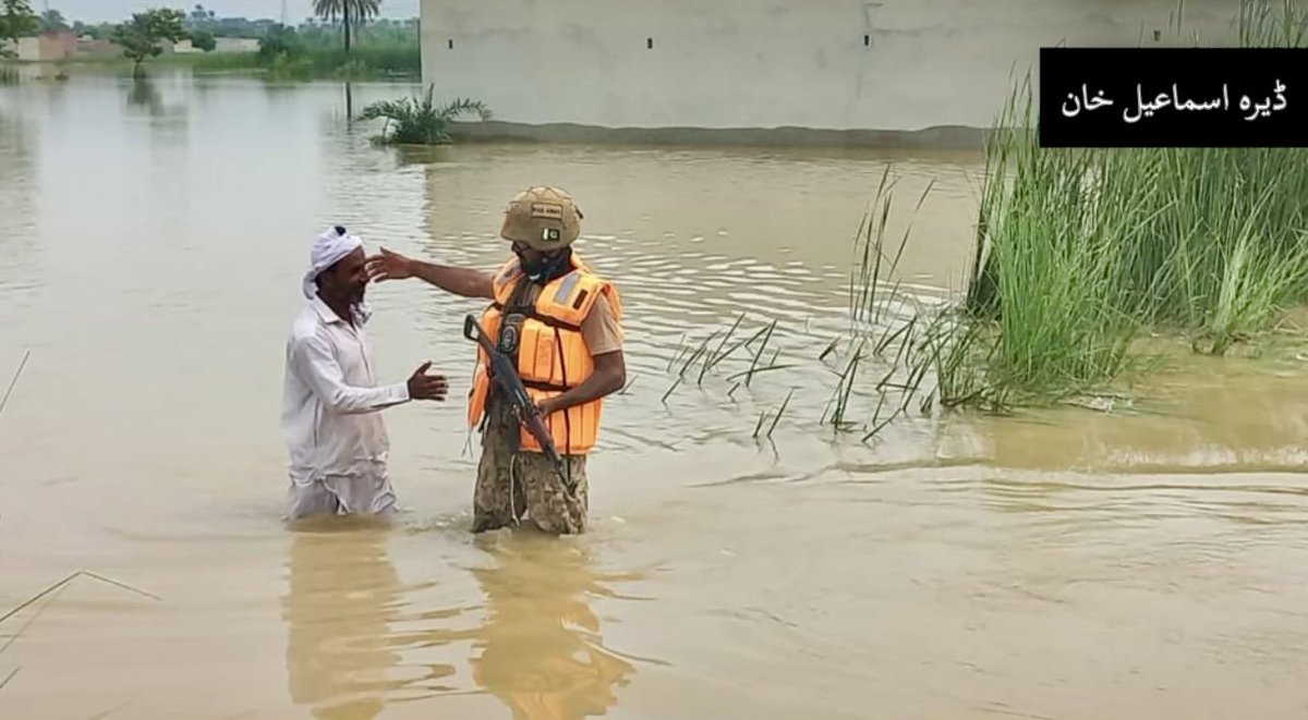 BREAKING: Pakistan Army Rallies to Assist Communities Affected by Chashma Water Canal Breach