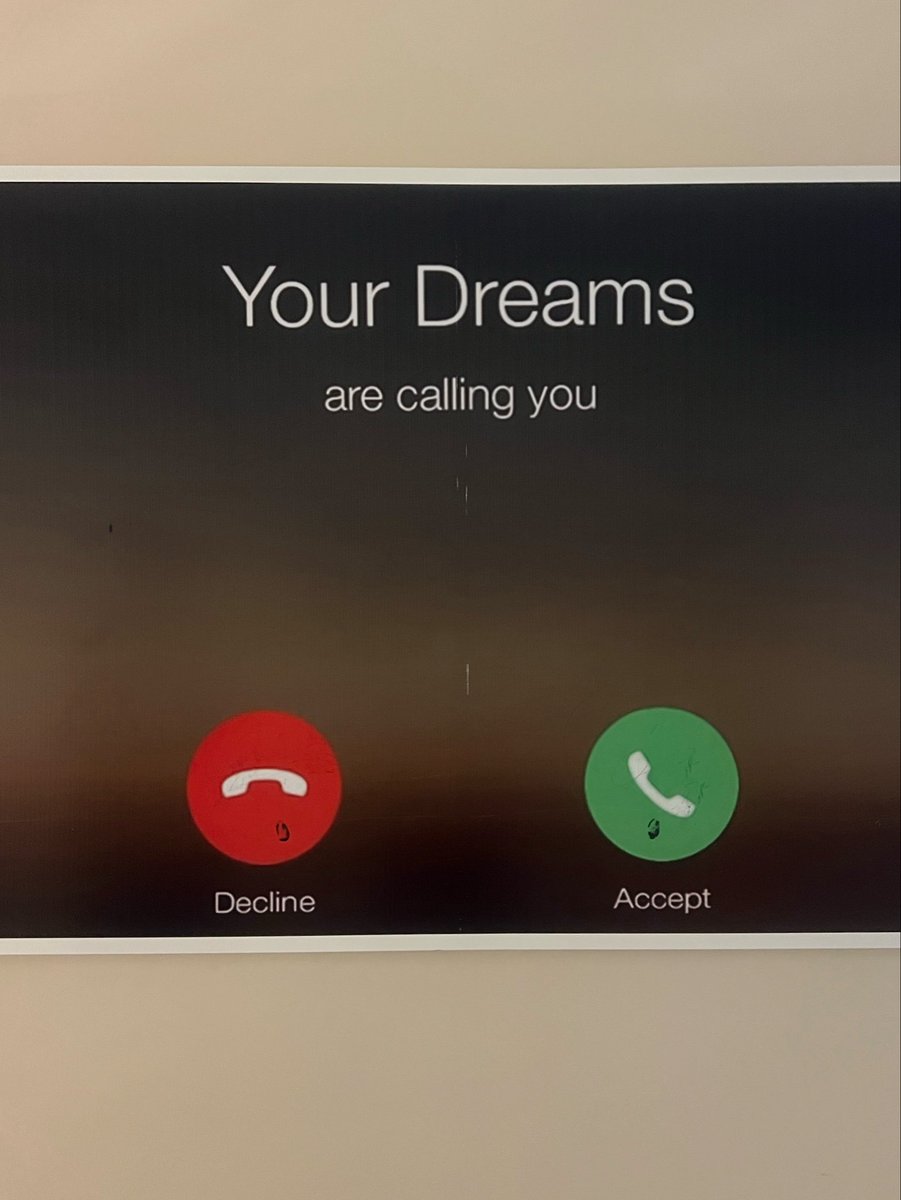 missaamm's tweet photo. CALL UR DREAMS 🤙🏻 https://t.co/musNgdQqvr