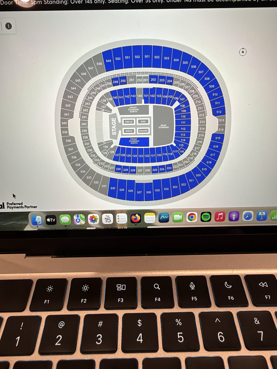 _MarkCarroll's tweet photo. Current situation for Harry Styles final Wembley show as of 11:22BST https://t.co/lKq1HoTmEh