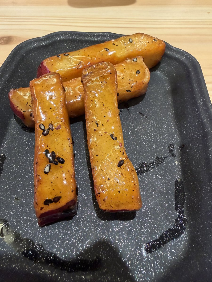 koko0bjj's tweet photo. 久しぶりに大学いも食べた！
美味しかった(*´꒳`*) https://t.co/RPTpovnQk7