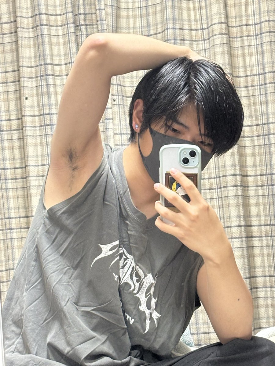 BhlxOo's tweet photo. #ゲイ https://t.co/vq3JbdGMJH