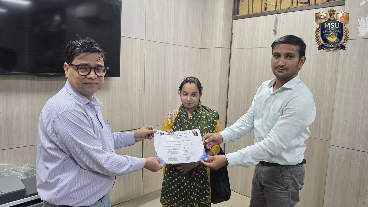 gurugrammsu's tweet photo. MSU, Gurugram felicitated dedicated ANMs for their outstanding contribution to IHIP reporting.
Their commitment to timely reporting and public health preparedness strengthens Gurugram's surveillance system and protects our communities.

Congratulations to all the awardees! https://t.co/lTDaQt8WRg