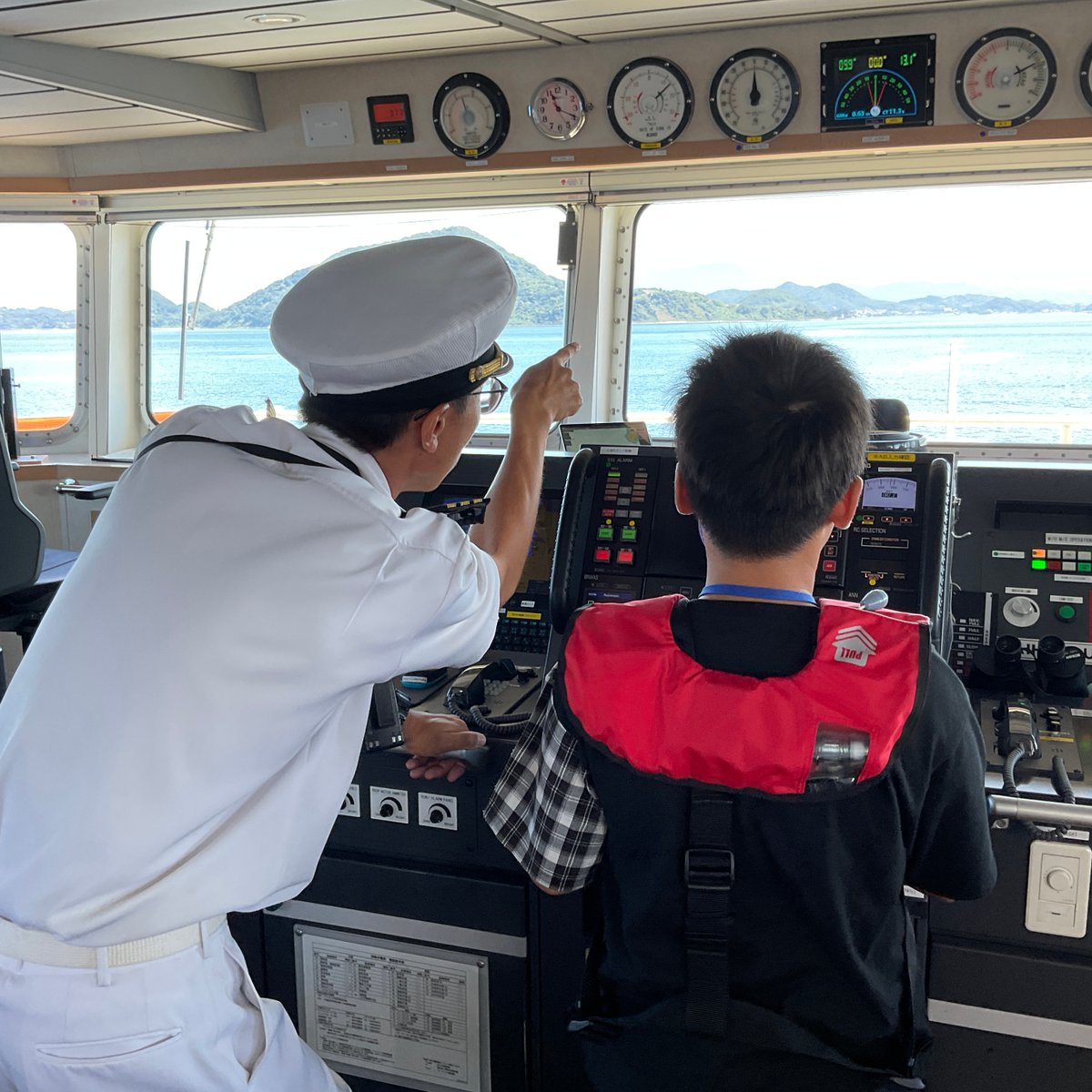 c_namimaru's tweet photo. ／
小学生向け🚢
「弓削丸」乗船体験会レポート！
＼

#弓削商船高等専門学校 で体験乗船会を開催しました⚓️
当日の様子が「愛媛CATV」の公式YouTubeチャンネルで公開されています🎥

#jcrewプロジェクト #jcrewproject #外航船員 #やっぱり海が好き