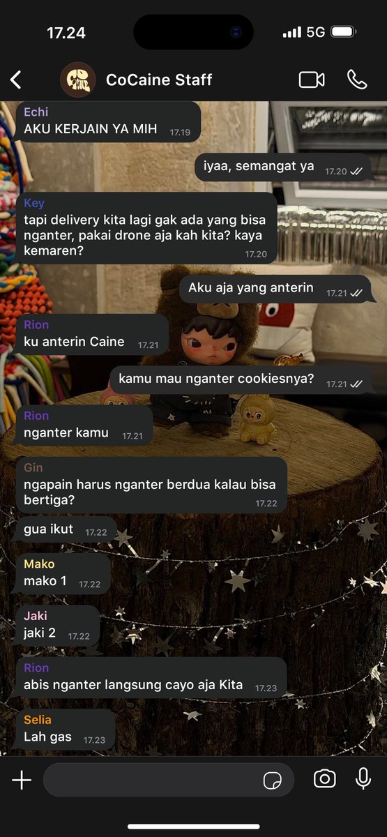 merahcn's tweet photo. [🍪] 22
         Jadinya pesen apa Pak Sergeant? https://t.co/ZQEOmbfeNl