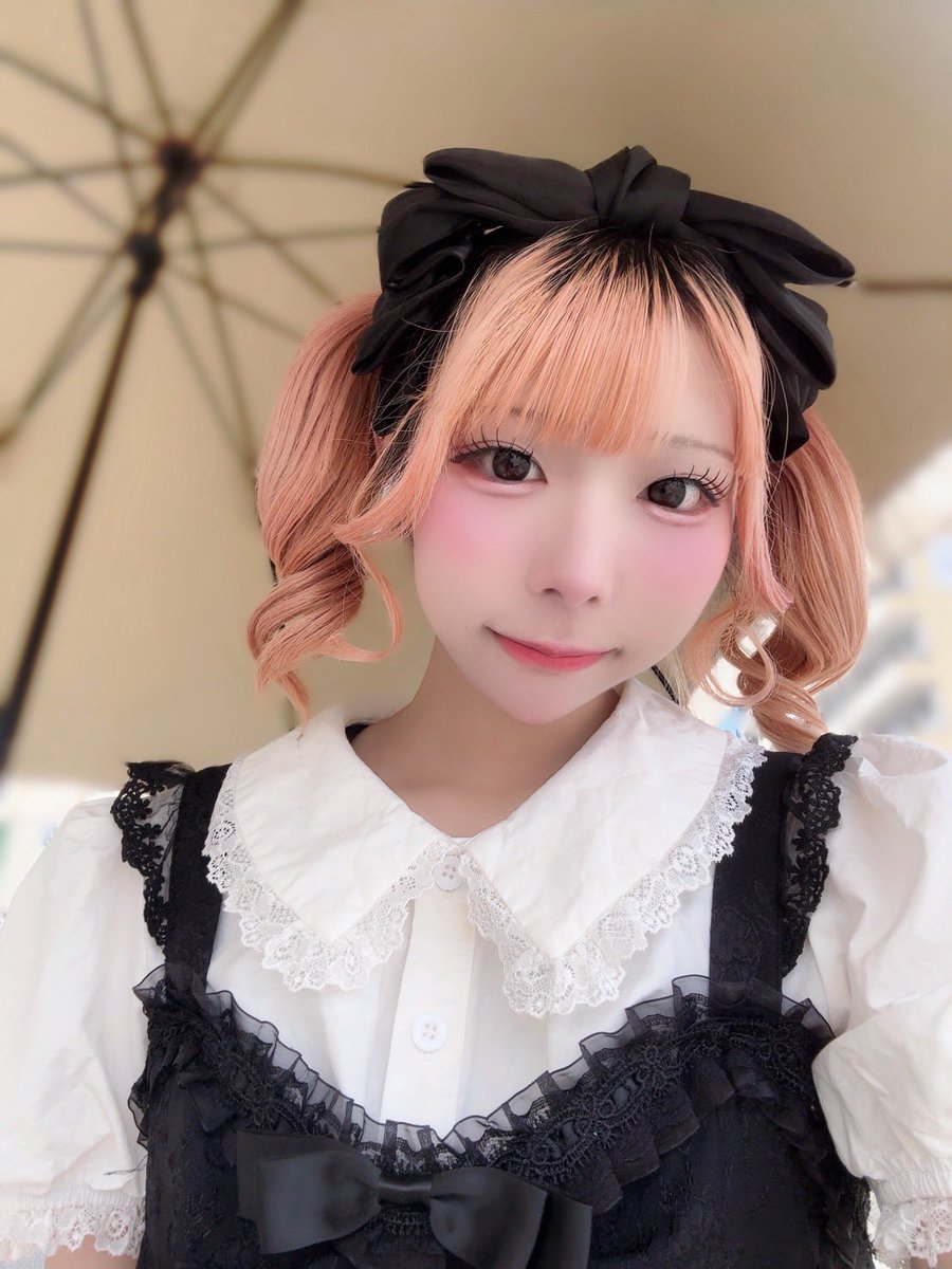 on_mdreamin's tweet photo. ꒰♡大阪なんば店メイドちゃん紹介♡꒱

︎︎︎︎☁みも︎︎︎︎☁

♡なんば店チームハイトーンの1人💖
♡きゅるきゅるの顔と口角がかわいい
♡私服ふりふりでとっても萌え萌え🎀

#ぴこぴこなんばメイド図鑑 #めいどりーみん #なんばふぁむ #今日もみもちゃん見守りちゅ〜っ https://t.co/HgQUIRdeYN